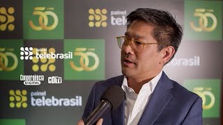 Takayanagi Oi quotRede de fibra vai ter de mudar no Brasilquot [upl. by Nhguavoj487]