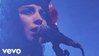 Mon Laferte  Tu Falta De Querer En Vivo [upl. by Gnort]