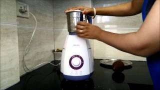 How to Grind Coconut in Philips Mixer Grinder HL7699 750Watt  Most powerful mixer grinder [upl. by Feldt719]