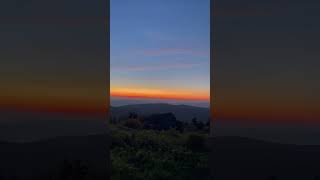 Hiking 🥾 The Appalachian Trail Grayson Highlands Sunrise On The Top Of Pine Mountain appalachian [upl. by Mlehliw960]