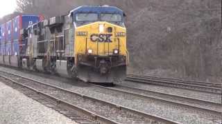 Long Fast Moving CSX Intermodal Train [upl. by Margaret]