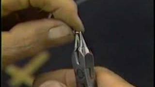 How to make a wire rosary  Part 4 Linking the chain [upl. by Noell471]