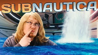 Subnautica 12  SPRUNG A LEAK [upl. by Ener]