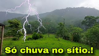 Vídeo para acalmar relaxar e dormir 😴 😴 😴 SÓ CHUVA [upl. by Veal]