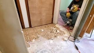 Faster Alternate method to remove the vinyl flooring [upl. by Schach]