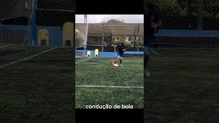 treino de condução de bola em zigue zague camisa8 crossfut [upl. by Razaele]