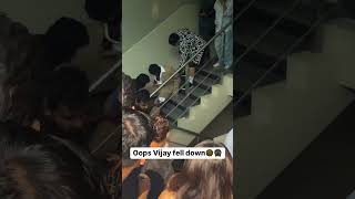 Reaction For Vijay Deverakonda thala keela விழுந்திட்டார் vijaydevarakonda shorts [upl. by Kacie]