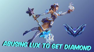 Abusing the Lux comp to get Diamond  TFT set 11 [upl. by Kcirdot]