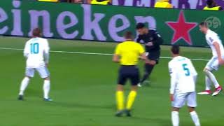 NEYMAR JR GOLPEA A ÁRBITRO CON EL BALÓN RM VS PSG [upl. by Yrelle]