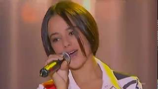 Alizée  Gourmandises Live 2001122  Les petits anges de Noël  Childrens Show  France 2 [upl. by Xirtaeb]