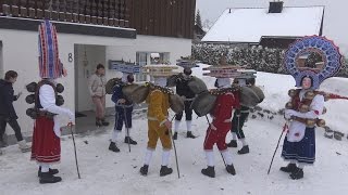 Silvesterchlausen Urnäsch 1312017 Teil 2 [upl. by Aifas]