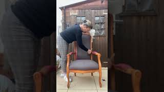 Repeindre le tissu d’un fauteuil première couche sur tissu wwwatelierdedianefr [upl. by Assirrac]