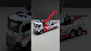 118 Alloy ObstacleClearing amp Rescue Wrecker Truck Diecast Model with Dual Hook amp Realistic Details [upl. by Yates739]