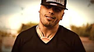 Nicky Jam  Sigo acqui [upl. by Hare]