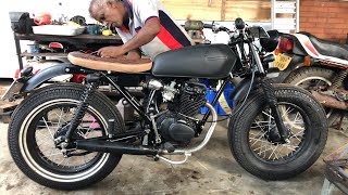 1979 CG125 Brat Style By Old Skool Customs Sri Lanka [upl. by Harlene]