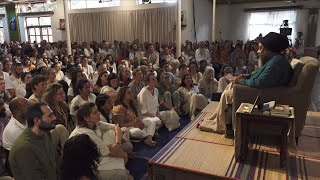 MUST SEE Mooji Answers — The Master Key to All Problems [upl. by Norat]