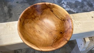 Schale drechseln aus Apfelholz Handwerkskunst Drechselkurs Holzwerken Woodturning Apple Tree [upl. by Anaili]