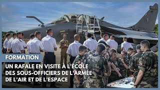 Deux Rafale en visite à lÉcole des sousofficiers de larmée de lAir et de lEspace [upl. by Ymmik559]