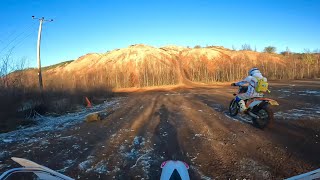 KTM 250 sx and KTM 125 exc Ice Trail Ride at Broxburn Bing [upl. by Reiter]