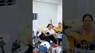 Ep1 တစ်နေ့နေ့တော့ချစ်၍လာလိမ့်မည် guitar lyrics guitarcover music [upl. by Lancelot]