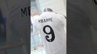 Real Madrid  Le nouveau maillot de Kylian Mbappé avec numéro 9 🔥 [upl. by Niemad422]