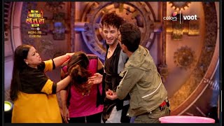 The Khatra Khatra Show PROMO Dhanashree Dips Her Rapunzel Hair In Water amp Sprinkles On Everyone [upl. by Gal]