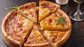 Elsässer FLAMMKUCHEN  das Original  Hefeteig Schinkenspeck französisch [upl. by Pfeifer]