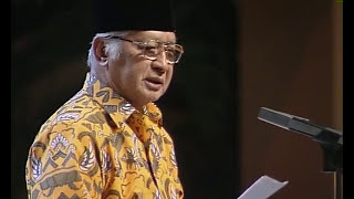 Pidato Presiden Soeharto Dalam Acara HUT Golkar ke33 JCC Jakarta 19 Oktober 1997 [upl. by Hafeenah]