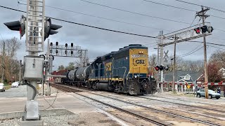 3 Trains Interrupt Our Dinner Looking At Signals When Local Surprises Me At RR Crossing CSX amp NS [upl. by Jeaz]