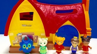 DANIEL TIGER NEIGHBOURHOOD Toys Cabin Sleepover [upl. by Aholla]