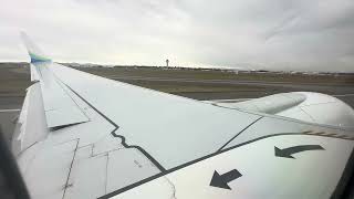 Alaska Airlines Boeing 737 Landing at Seattle Intl Airport Wideview angle [upl. by Lladnew]