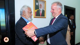 PM Xanana Hasoru Oan Mane Saudozu Governador Portugues [upl. by Dene293]