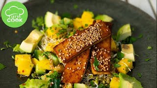 Veganes asiatisches REZEPT SesamTofuSticks mit Mangosalat [upl. by Lukin]