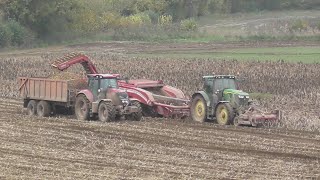 Potato havesting in Herefordshire UK Old school style  but it works [upl. by Nodrog82]