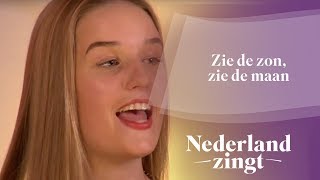 Zie de zon zie de maan  Nederland Zingt [upl. by Chaworth]