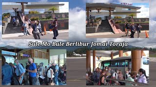 Rombongan Wisatawan Naik Pesawat Di Bandara Toraja  Wings Air ATR 72600 [upl. by Lowry]