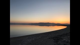 Artist communities thrive along the disappearing Salton Sea [upl. by Tebzil]