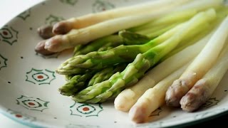 Comment éplucher et cuire les asperges à langlaise [upl. by Snapp929]