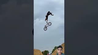 Bike stunt  Bike racing bikelover racing raci funny carracing [upl. by Moon]