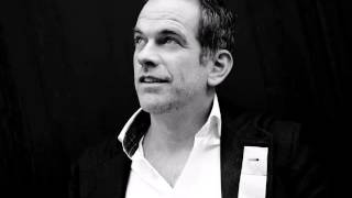 GAROU quotLIS DANS MES YEUXquot [upl. by Tammi]