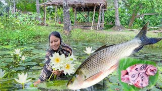 মাঠ থেকে শাপলা তুলে মাছের তেল দিয়ে রান্না করলাম সাথে রুই মাছের ঝালদা  fish curry recipe [upl. by Moselle]