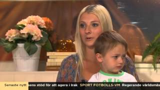 Femton år och gravid  så klarade Olivia av att bli mamma  Nyhetsmorgon TV4 [upl. by Airakaz340]