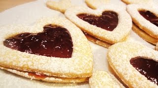 ♡Ricetta dei BISCOTTI a CUORE di San Valentino [upl. by Evelin]