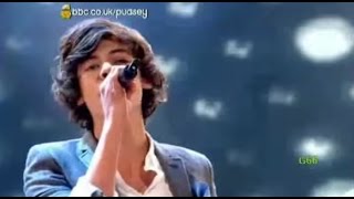 One Direction  What Makes You Beautiful Live on BBC Children In Need 2011 [upl. by Ruel992]