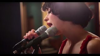 Kimbra  quotPlain Gold Ringquot Live at Sing Sing Studios [upl. by Donela]