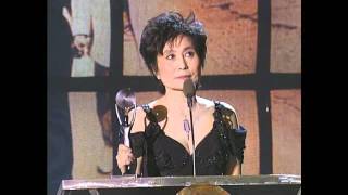 Yoko Ono accepts John Lennons Rock and Roll Hall of Fame Award [upl. by Liba]