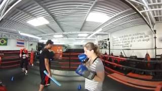 Boxe  Trabalho com Manopla Multi Ângulo  Parte 1 [upl. by Tiler]