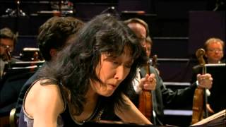 Mitsuko Uchida  Beethoven  Piano Concerto No 4 in G major Op 58 [upl. by Lauren]