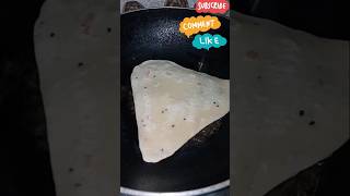 পরোটা দিয়ে ডিনার টা সারলাম  👌👌foodporathayoutubecookingviralshort 👍👍 [upl. by Dnesnwot]