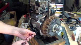 Briggs and Stratton 5HP  Carburetor Linkage Setup  130212 [upl. by Notsnorb948]